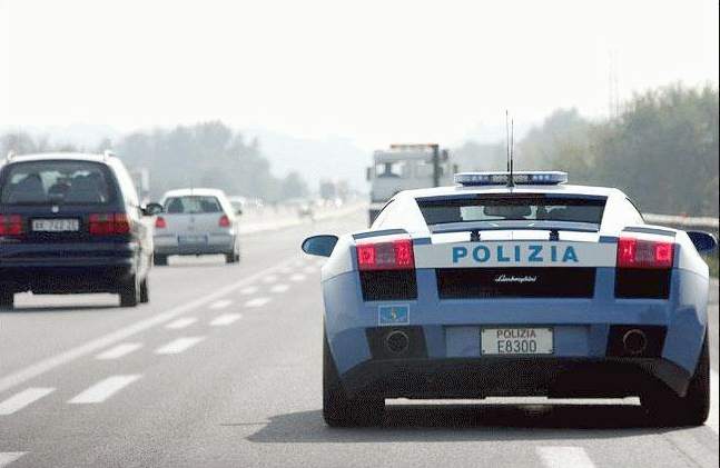 police.italie