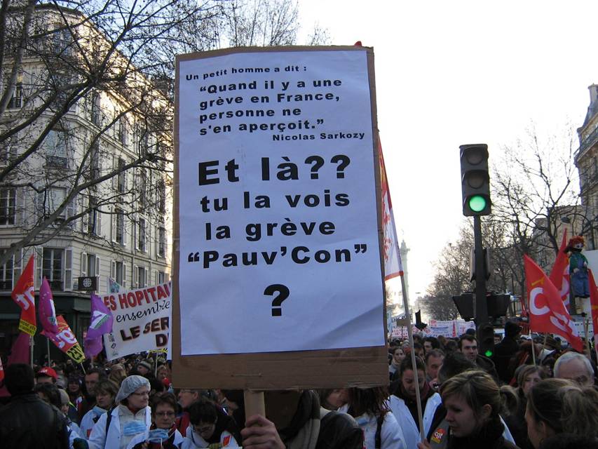 Sarkozy : tu la vois la grève ?