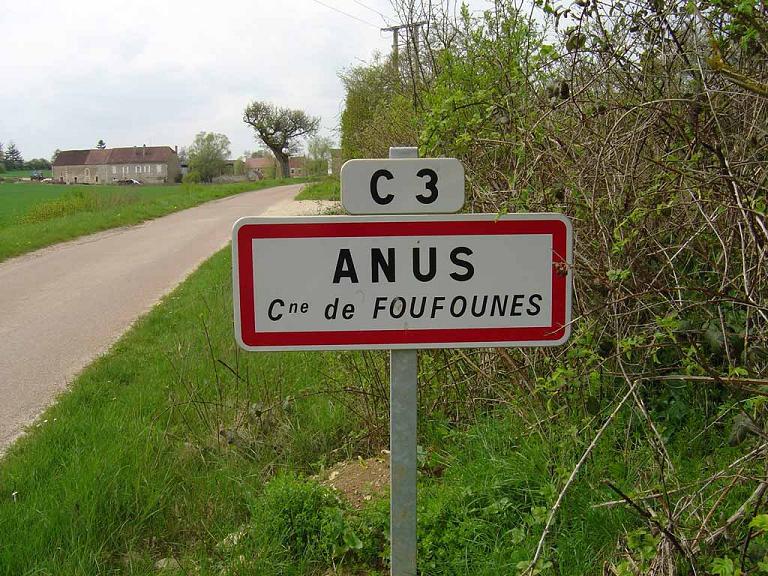 village anus
